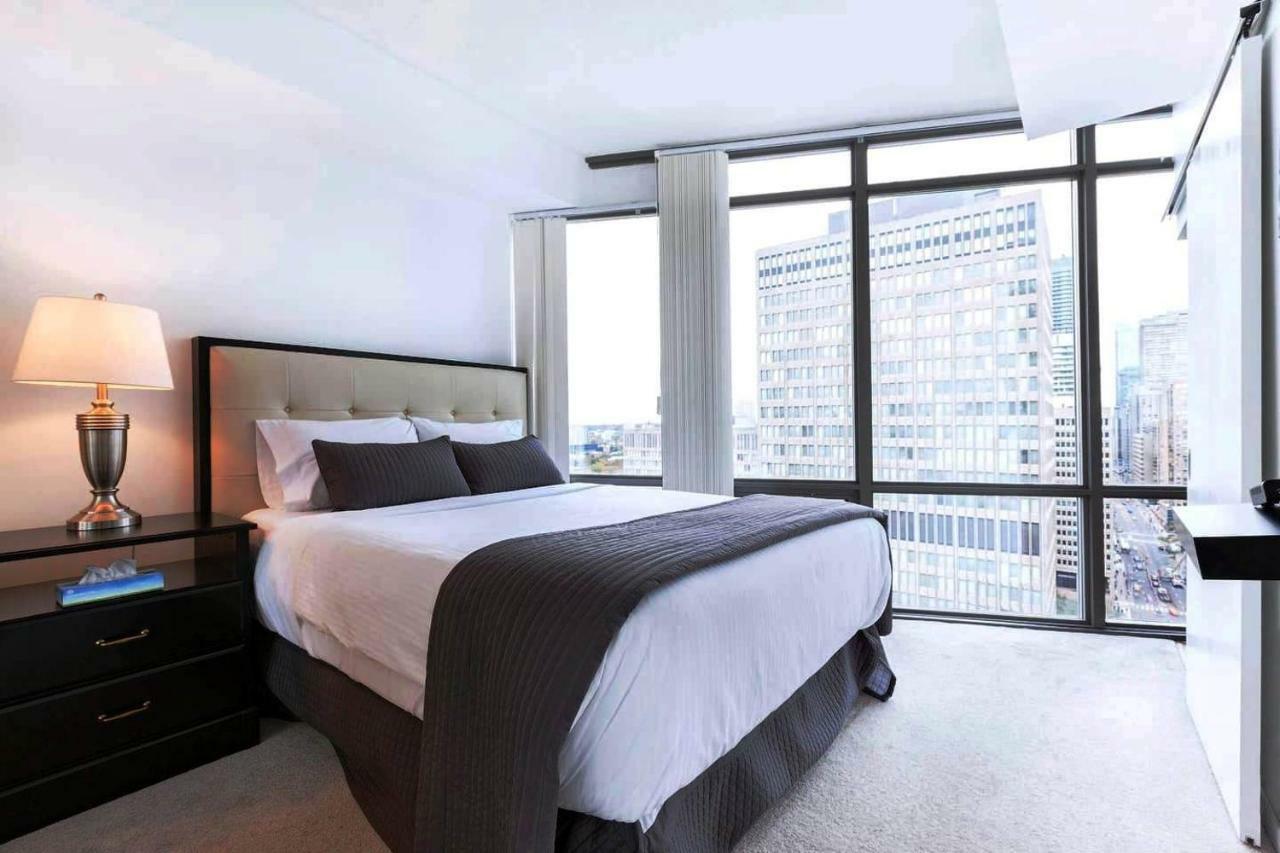 Altitude Suites Bay Street - Holiday Bonus - Free Parking Toronto Exterior foto